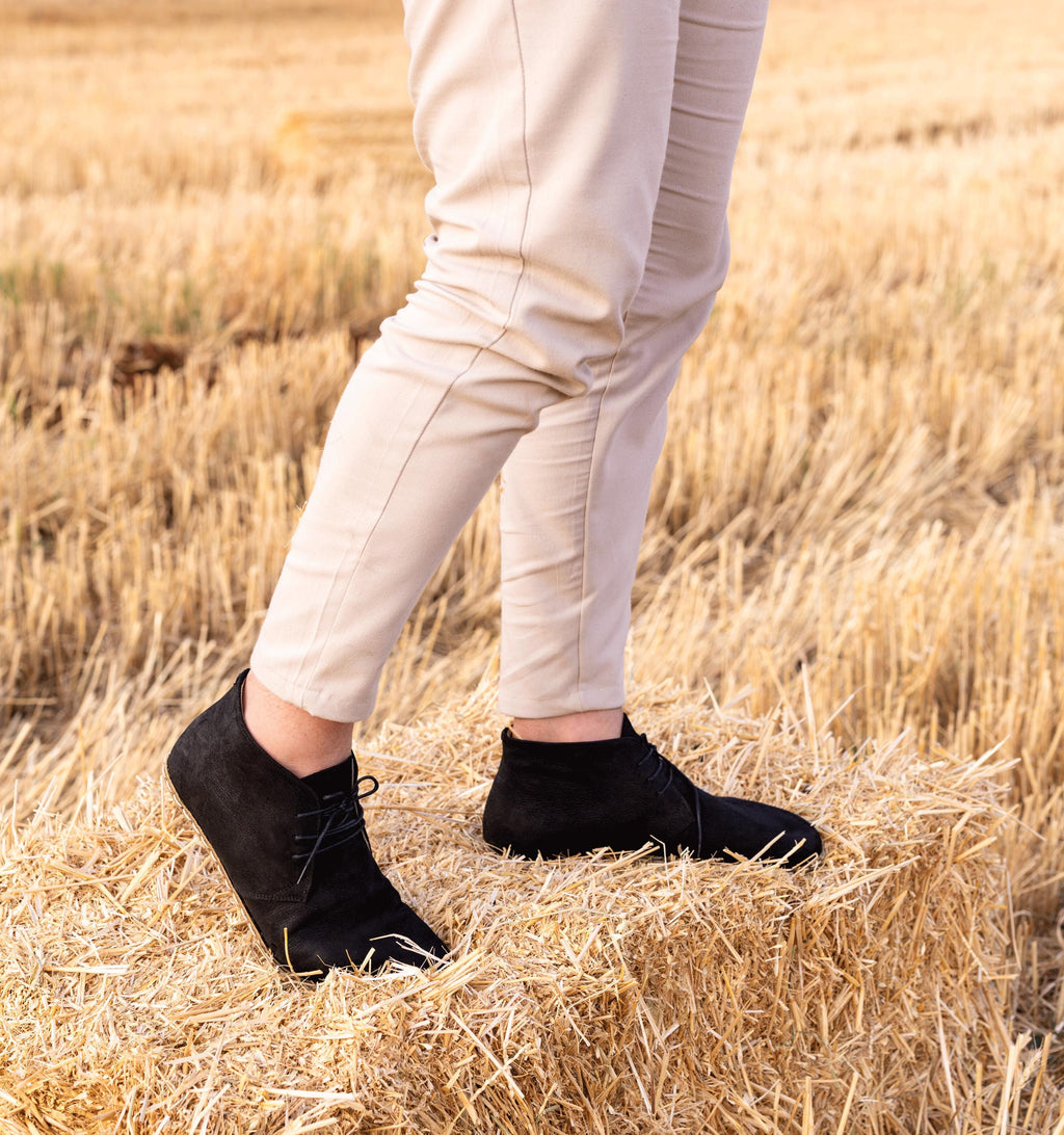 Raven Black men's barefoot chukka boot — smooth full-grain calfskin upper, hand-cut