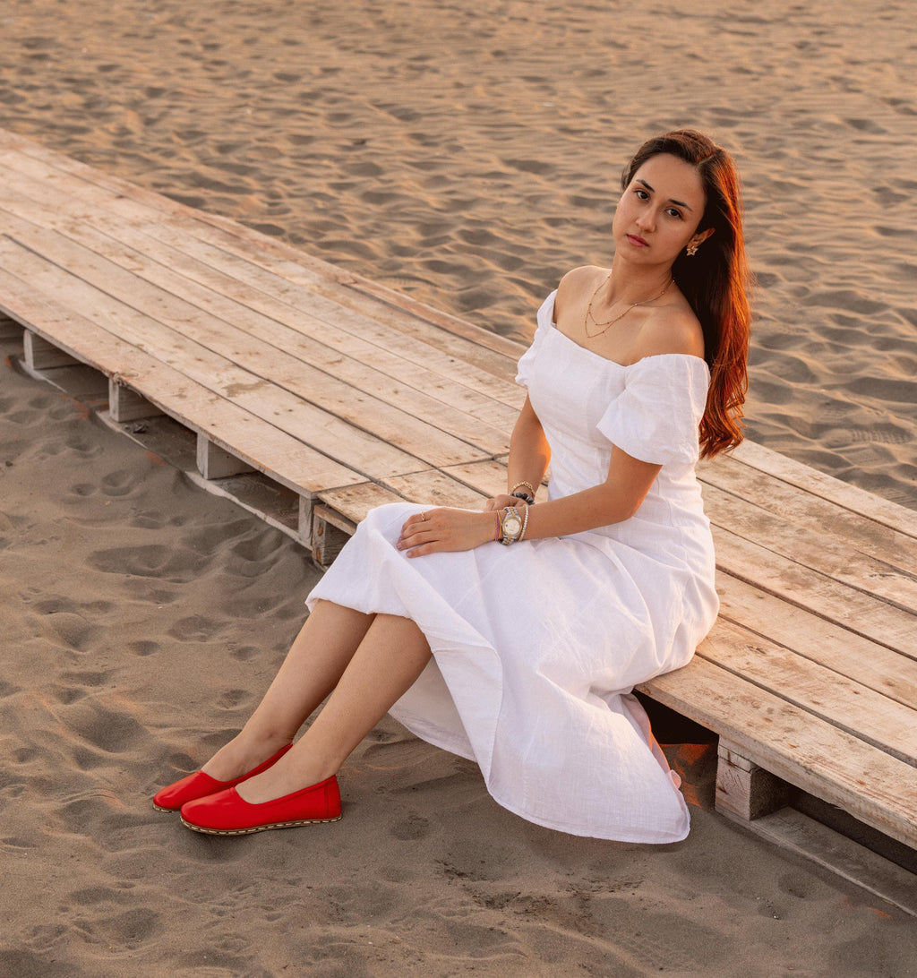 Crimson women's ballet flat — wide toe box, zero-drop barefoot last