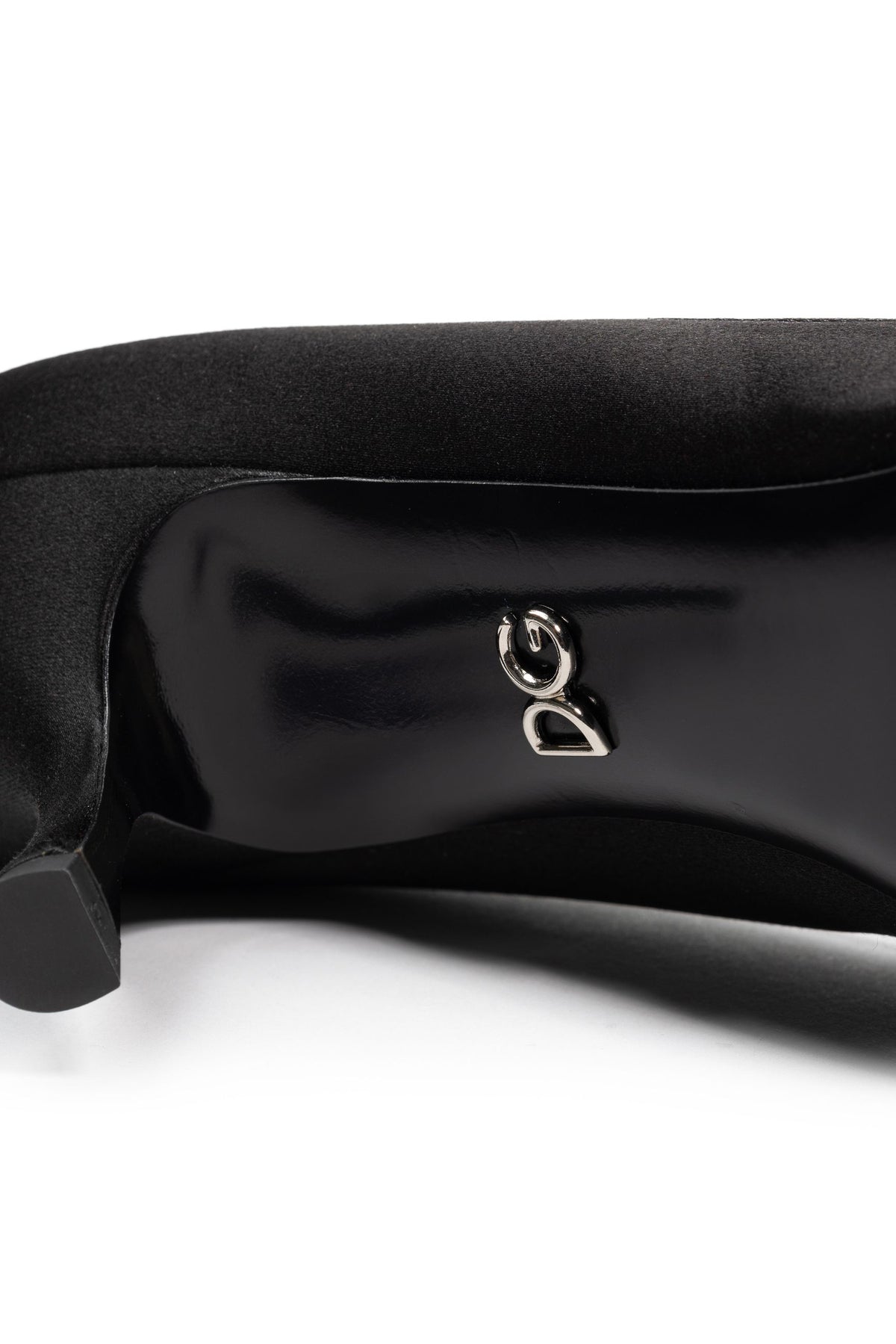 Dolce & Gabbana Satin Pumps With Jewel