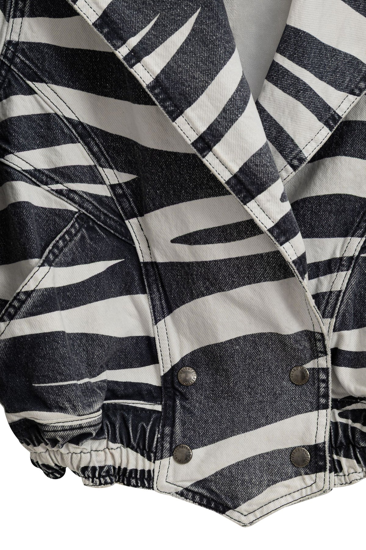Retrofête Black/White Denim Short Jacket.