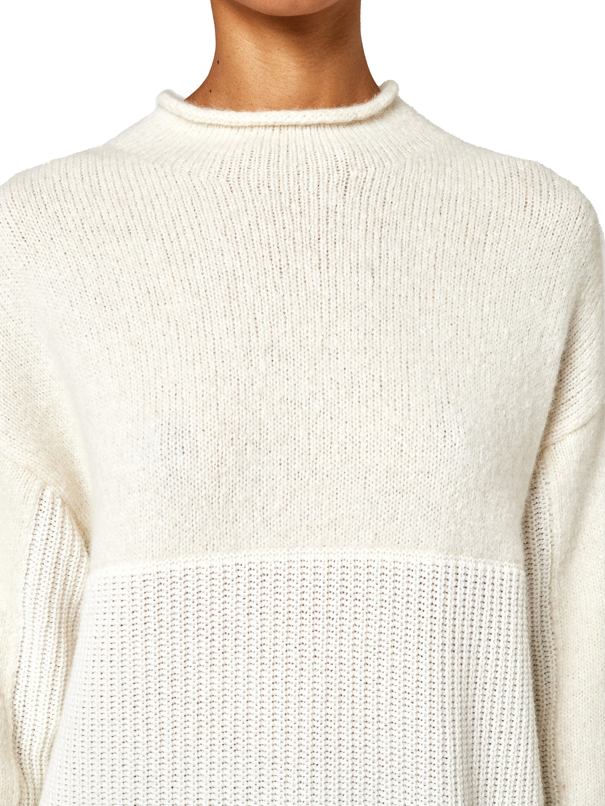 Alpha Studio Women Knit Over Match Yarn White