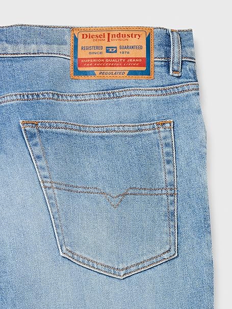 Diesel Men d-finitive Jeans Light Blue