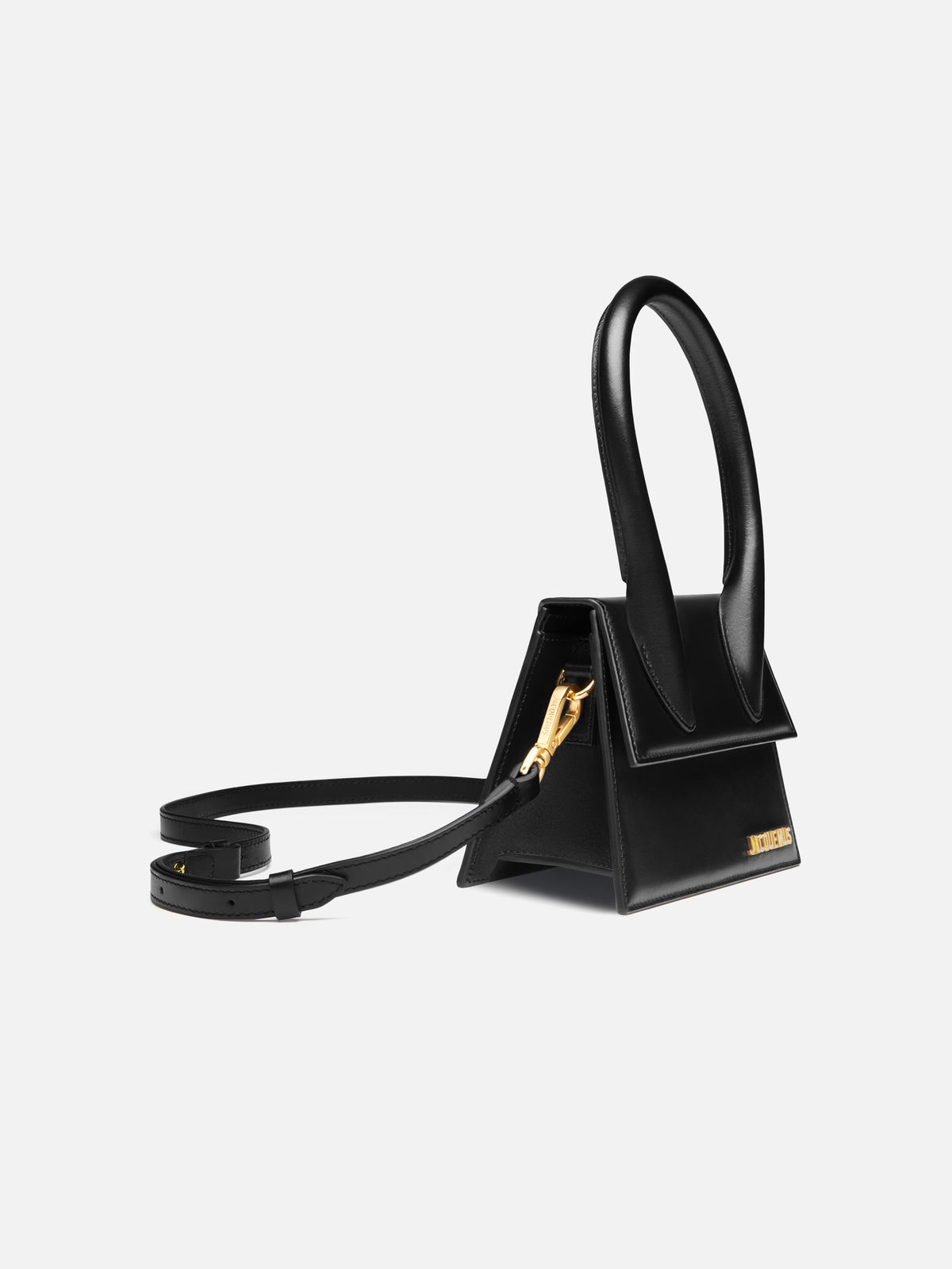 Jacquemus Women Chiquito Moyen Handbags Black