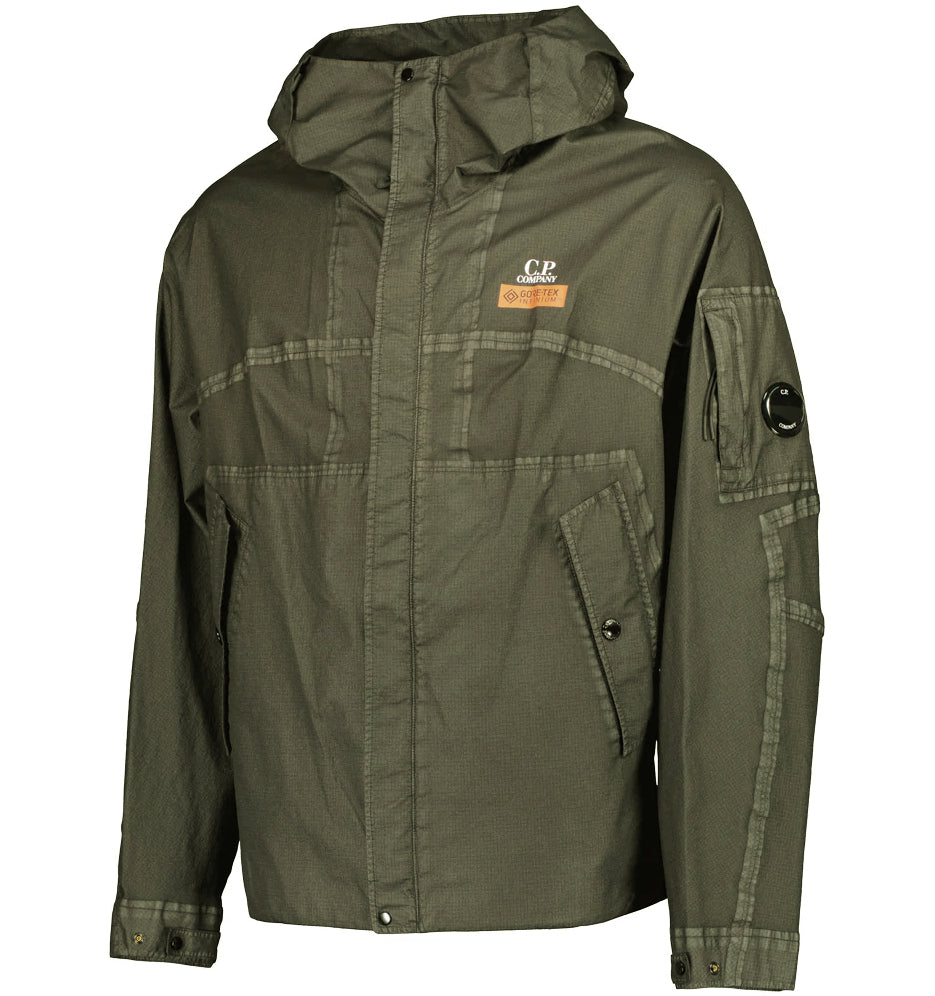 C.P. Company Men Gore G-Type Lens Jacket Camouflage